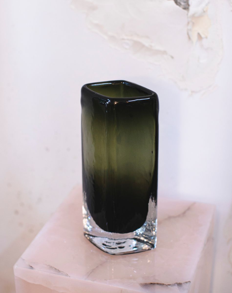 Geometric black vase
